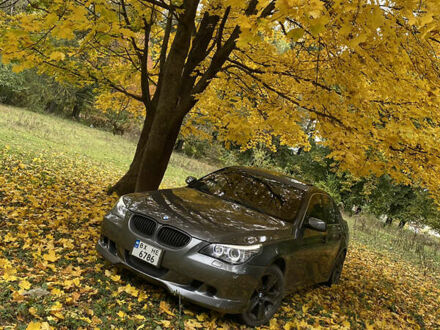 БМВ 5 Серия 2007 в Хмельницком на Automoto.ua Серый БМВ 5 Серия, объемом двигателя 3 л и пробегом 365 тыс. км за 6799 $, фото 1 на Automoto.ua