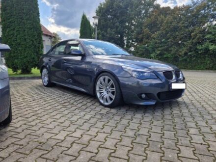 Серый БМВ 5 Серия, объемом двигателя 3 л и пробегом 197 тыс. км за 2100 $, фото 1 на Automoto.ua