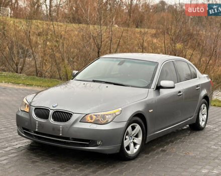 Серый БМВ 5 Серия, объемом двигателя 2.5 л и пробегом 250 тыс. км за 8250 $, фото 1 на Automoto.ua