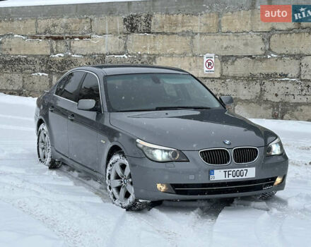 Серый БМВ 5 Серия, объемом двигателя 2.5 л и пробегом 255 тыс. км за 8800 $, фото 1 на Automoto.ua