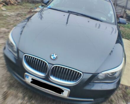 Серый БМВ 5 Серия, объемом двигателя 3 л и пробегом 300 тыс. км за 7500 $, фото 1 на Automoto.ua