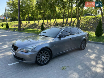 БМВ 5 Серия 2009 в Хмельницком на Automoto.ua Серый БМВ 5 Серия, объемом двигателя 2 л и пробегом 400 тыс. км за 9900 $, фото 1 на Automoto.ua