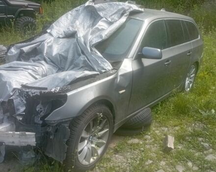 Сірий БМВ 5 Серія, об'ємом двигуна 3 л та пробігом 200 тис. км за 2500 $, фото 1 на Automoto.ua