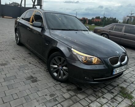 Сірий БМВ 5 Серія, об'ємом двигуна 3 л та пробігом 375 тис. км за 10800 $, фото 1 на Automoto.ua