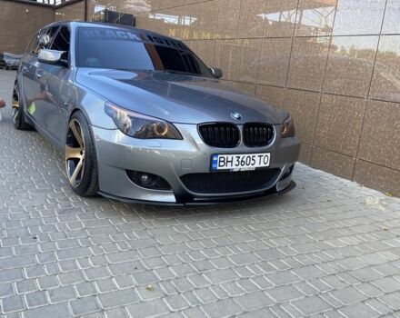 Серый БМВ 5 Серия, объемом двигателя 3 л и пробегом 325 тыс. км за 14500 $, фото 1 на Automoto.ua