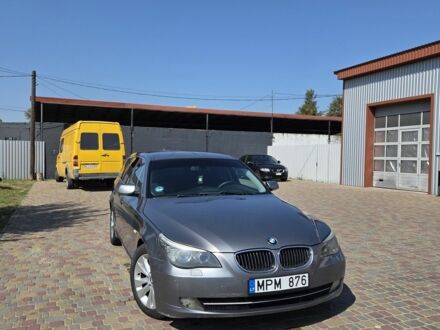 БМВ 5 Серия 2009 в Костополе на Automoto.ua Серый БМВ 5 Серия, объемом двигателя 3 л и пробегом 999 тыс. км за 4100 $, фото 1 на Automoto.ua