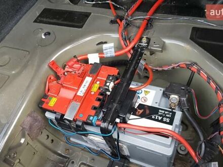 Серый БМВ 5 Серия, объемом двигателя 3 л и пробегом 316 тыс. км за 10400 $, фото 1 на Automoto.ua