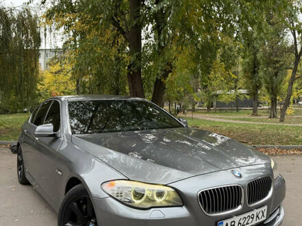 БМВ 5 Серия 2010 в Павлограде на Automoto.ua Серый БМВ 5 Серия, объемом двигателя 2.99 л и пробегом 371 тыс. км за 16400 $, фото 1 на Automoto.ua