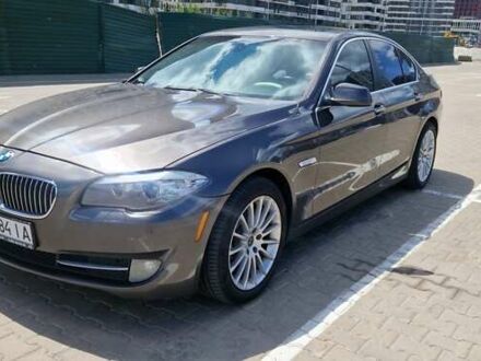 Серый БМВ 5 Серия, объемом двигателя 3 л и пробегом 189 тыс. км за 13100 $, фото 1 на Automoto.ua