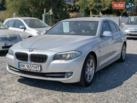 БМВ 5 Серия 2010 в Ровно на Automoto.ua Серый БМВ 5 Серия, объемом двигателя 3 л и пробегом 377 тыс. км за 10849 $, фото 1 на Automoto.ua