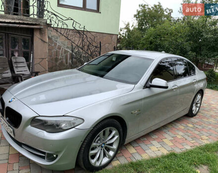 Серый БМВ 5 Серия, объемом двигателя 3 л и пробегом 373 тыс. км за 17999 $, фото 1 на Automoto.ua