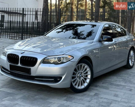 Сірий БМВ 5 Серія, об'ємом двигуна 3 л та пробігом 270 тис. км за 12000 $, фото 1 на Automoto.ua