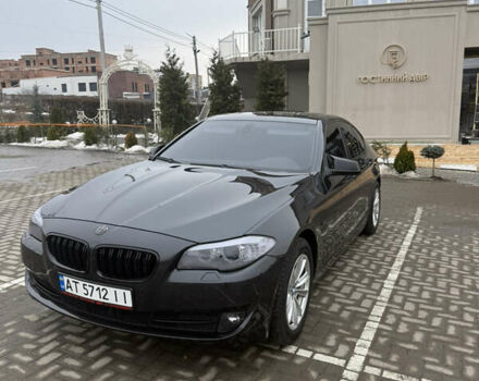 Серый БМВ 5 Серия, объемом двигателя 2 л и пробегом 271 тыс. км за 14400 $, фото 1 на Automoto.ua