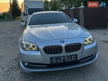 Серый БМВ 5 Серия, объемом двигателя 2.99 л и пробегом 328 тыс. км за 14400 $, фото 1 на Automoto.ua