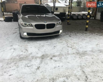 Серый БМВ 5 Серия, объемом двигателя 3 л и пробегом 330 тыс. км за 10800 $, фото 1 на Automoto.ua