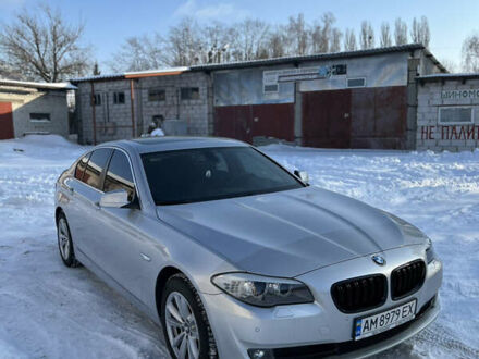 Серый БМВ 5 Серия, объемом двигателя 2 л и пробегом 298 тыс. км за 15700 $, фото 1 на Automoto.ua