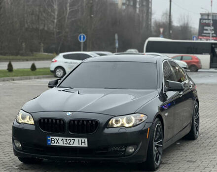 Серый БМВ 5 Серия, объемом двигателя 3 л и пробегом 360 тыс. км за 12250 $, фото 1 на Automoto.ua