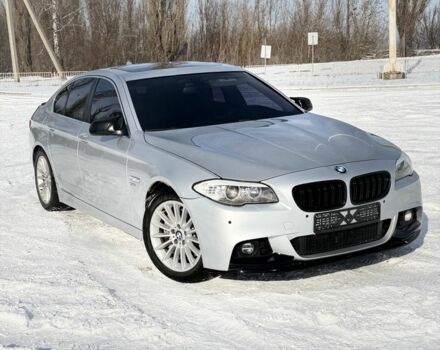 Серый БМВ 5 Серия, объемом двигателя 3 л и пробегом 274 тыс. км за 13000 $, фото 1 на Automoto.ua