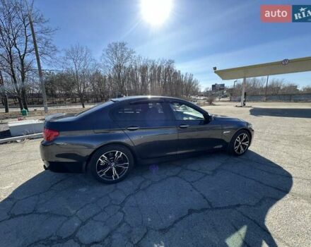 Сірий БМВ 5 Серія, об'ємом двигуна 2.99 л та пробігом 215 тис. км за 12500 $, фото 1 на Automoto.ua