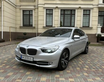 Серый БМВ 5 Серия, объемом двигателя 3 л и пробегом 195 тыс. км за 11200 $, фото 1 на Automoto.ua
