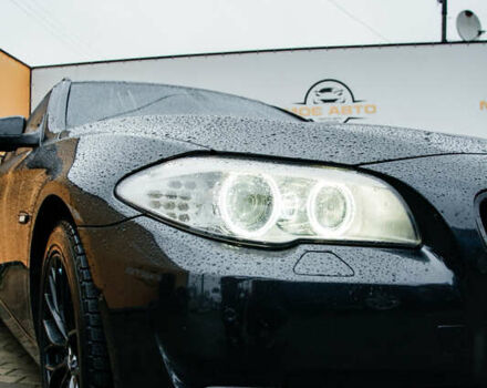 Серый БМВ 5 Серия, объемом двигателя 2 л и пробегом 300 тыс. км за 12999 $, фото 1 на Automoto.ua