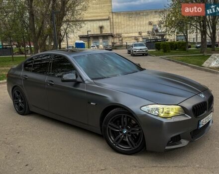 Серый БМВ 5 Серия, объемом двигателя 2.99 л и пробегом 191 тыс. км за 15100 $, фото 1 на Automoto.ua