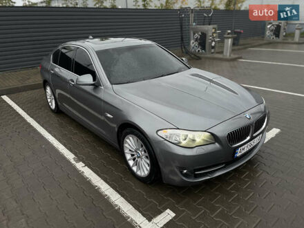 БМВ 5 Серия 2012 в Житомире на Automoto.ua Серый БМВ 5 Серия, объемом двигателя 3 л и пробегом 262 тыс. км за 11999 $, фото 1 на Automoto.ua