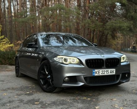 БМВ 5 Серия 2013 в Синельниковом на Automoto.ua Серый БМВ 5 Серия, объемом двигателя 3 л и пробегом 237 тыс. км за 13700 $, фото 1 на Automoto.ua