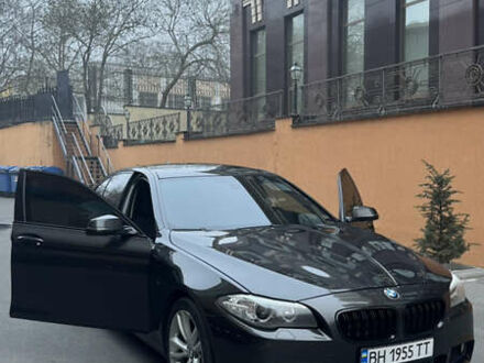 Серый БМВ 5 Серия, объемом двигателя 2.98 л и пробегом 198 тыс. км за 19500 $, фото 1 на Automoto.ua