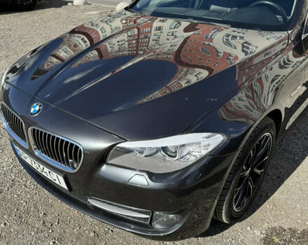 Серый БМВ 5 Серия, объемом двигателя 2 л и пробегом 199 тыс. км за 18000 $, фото 1 на Automoto.ua