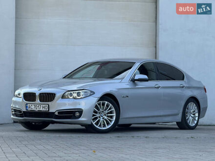 БМВ 5 Серия 2014 в Сарнах на Automoto.ua Серый БМВ 5 Серия, объемом двигателя 2.99 л и пробегом 293 тыс. км за 17500 $, фото 1 на Automoto.ua