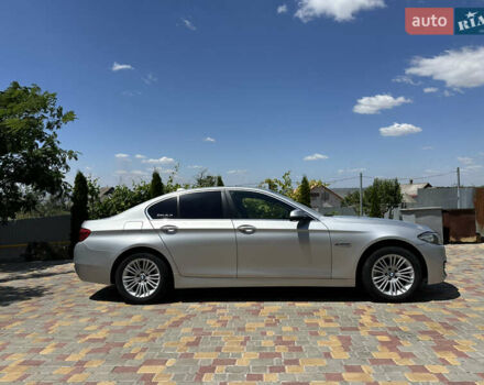Серый БМВ 5 Серия, объемом двигателя 2 л и пробегом 206 тыс. км за 16450 $, фото 1 на Automoto.ua