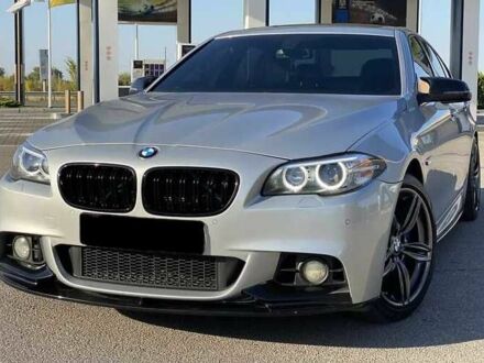 Сірий БМВ 5 Серія, об'ємом двигуна 3 л та пробігом 135 тис. км за 11000 $, фото 1 на Automoto.ua
