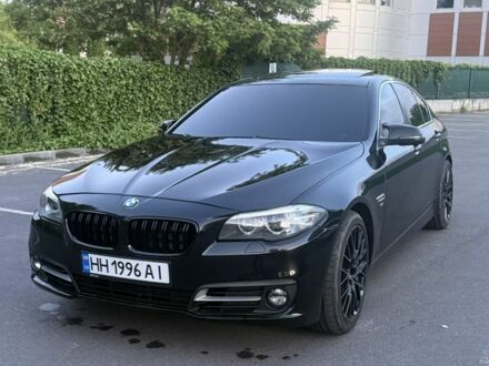 БМВ 5 Серия 2016 в Одессе на Automoto.ua Серый БМВ 5 Серия, объемом двигателя 3 л и пробегом 180 тыс. км за 14200 $, фото 1 на Automoto.ua