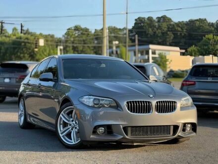 Серый БМВ 5 Серия, объемом двигателя 3 л и пробегом 75 тыс. км за 11500 $, фото 1 на Automoto.ua