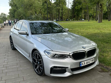 БМВ 5 Серия 2017 в Киеве на Automoto.ua Серый БМВ 5 Серия, объемом двигателя 3 л и пробегом 160 тыс. км за 33500 $, фото 1 на Automoto.ua