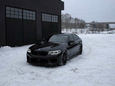 Серый БМВ 5 Серия, объемом двигателя 2 л и пробегом 144 тыс. км за 30000 $, фото 1 на Automoto.ua