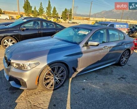 Серый БМВ 5 Серия, объемом двигателя 3 л и пробегом 92 тыс. км за 11000 $, фото 1 на Automoto.ua