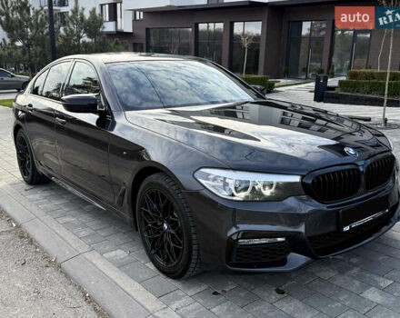 Серый БМВ 5 Серия, объемом двигателя 2 л и пробегом 171 тыс. км за 28500 $, фото 1 на Automoto.ua