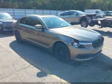 Серый БМВ 5 Серия, объемом двигателя 2 л и пробегом 74 тыс. км за 7000 $, фото 1 на Automoto.ua