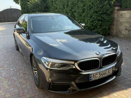 Серый БМВ 5 Серия, объемом двигателя 3 л и пробегом 212 тыс. км за 33000 $, фото 1 на Automoto.ua