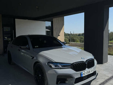 БМВ 5 Серия 2019 в Тернополе на Automoto.ua Серый БМВ 5 Серия, объемом двигателя 2 л и пробегом 71 тыс. км за 35400 $, фото 1 на Automoto.ua