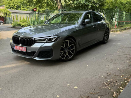 Серый БМВ 5 Серия, объемом двигателя 2.99 л и пробегом 205 тыс. км за 43000 $, фото 1 на Automoto.ua