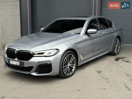 Серый БМВ 5 Серия, объемом двигателя 3 л и пробегом 4 тыс. км за 46000 $, фото 1 на Automoto.ua