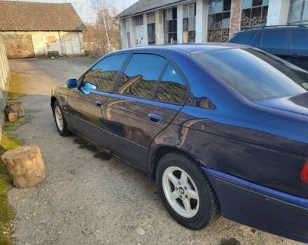 Синий БМВ 5 Серия, объемом двигателя 2.5 л и пробегом 376 тыс. км за 3400 $, фото 1 на Automoto.ua