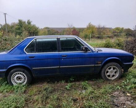 Синий БМВ 5 Серия, объемом двигателя 2 л и пробегом 150 тыс. км за 500 $, фото 3 на Automoto.ua