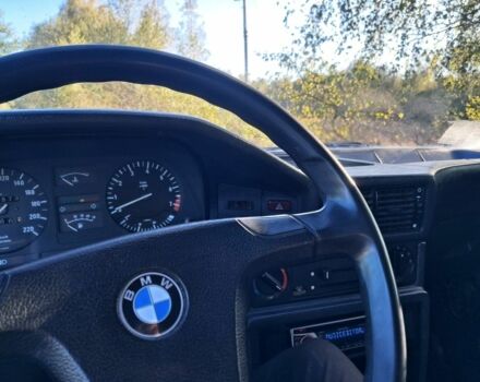 Синий БМВ 5 Серия, объемом двигателя 2 л и пробегом 250 тыс. км за 1000 $, фото 6 на Automoto.ua