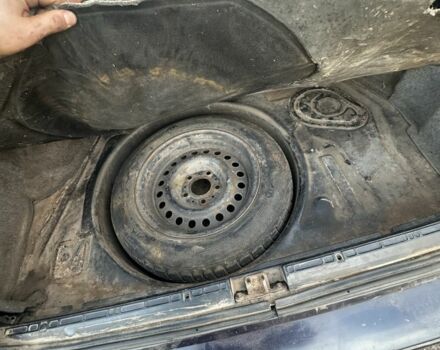 Синий БМВ 5 Серия, объемом двигателя 2 л и пробегом 233 тыс. км за 1800 $, фото 18 на Automoto.ua