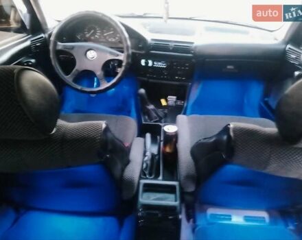 Синій БМВ 5 Серія, об'ємом двигуна 2 л та пробігом 2 тис. км за 2700 $, фото 2 на Automoto.ua