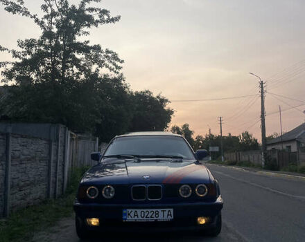 Синий БМВ 5 Серия, объемом двигателя 2.8 л и пробегом 299 тыс. км за 2500 $, фото 4 на Automoto.ua